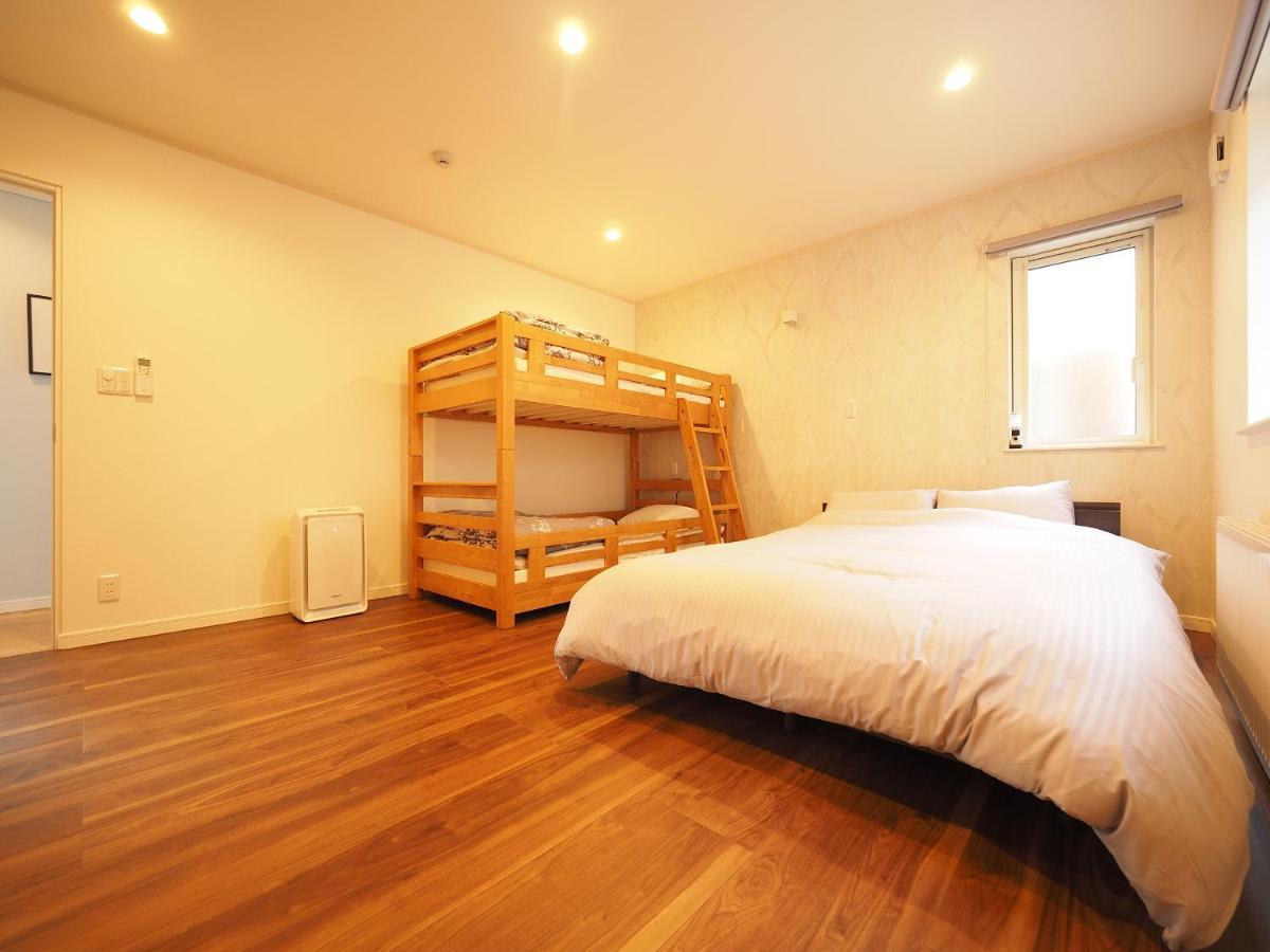 Family Tree Guest House Сапоро Екстериор снимка